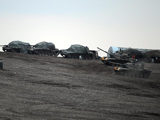 Войска "Першемега" возле Кобани