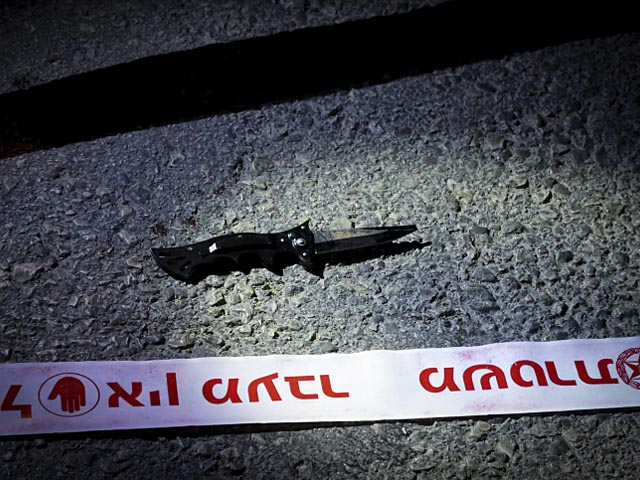 На месте теракта в Гуш-Эционе. 10 ноября 2014 года
