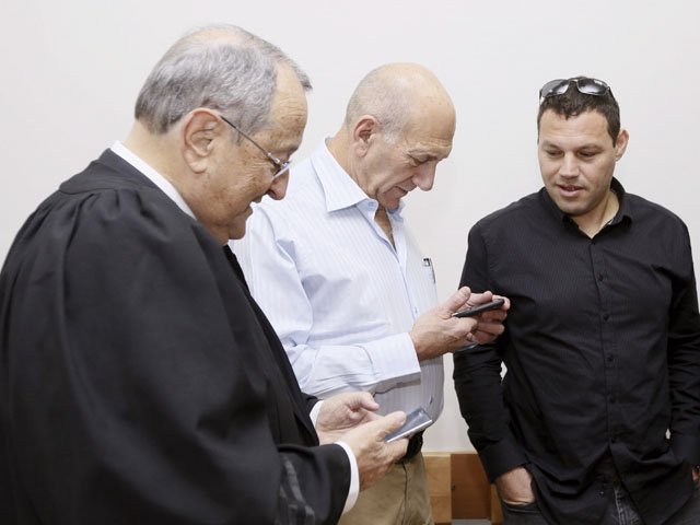 Эхуд Ольмерт во время судебного заседания 13 ноября 2014 года