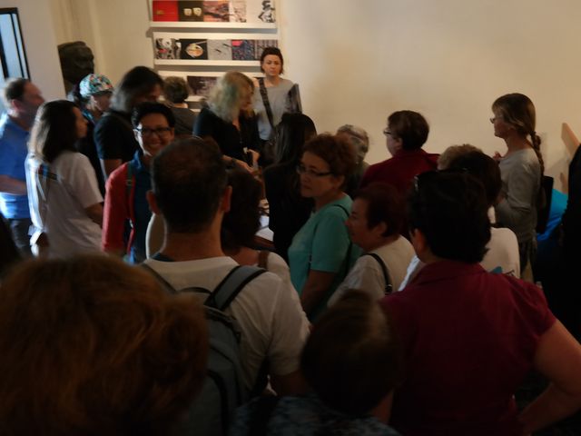 "Протестный культпоход" в Музей русского искусства собрал более 100 человек
