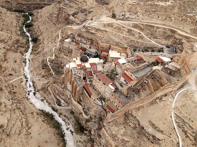 Монастырь Мар Саба. Между Бейт-Лехемом и Мертвым морем