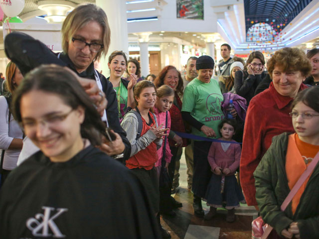 Кампания по сбору волос для париков. 2012 год