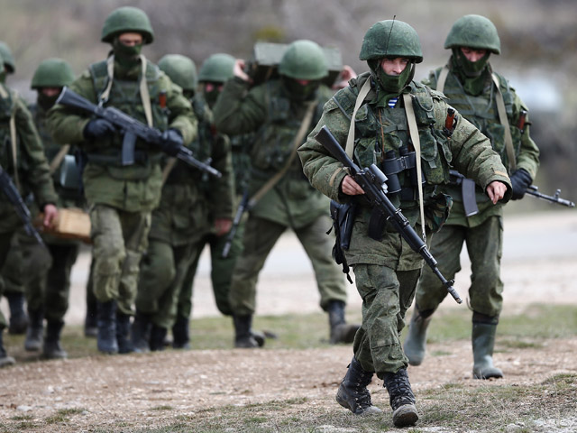 Российские военные в Крыму. Март 2014 года