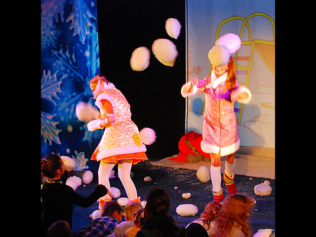 Crazy Bubble Show представляет новую программу - "Снег над морем"