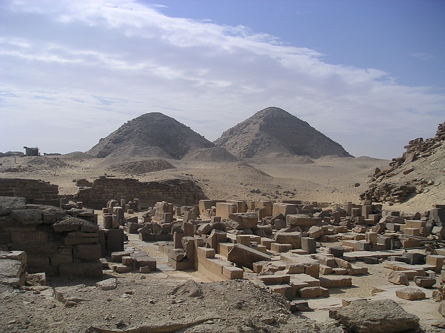 Пирамиды Абу-Сир