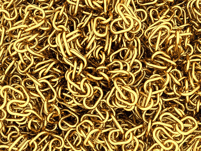В Дубае изготовлена пятикилометровая золотая цепочка (иллюстрация)