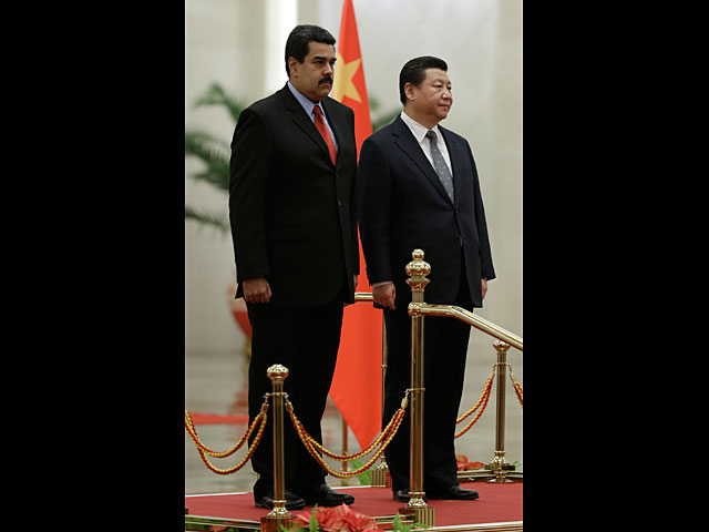 Президент Венесуэлы Николас Мадуро и президент Китая Цзиньпин. Пекин, 7 января 2015 года