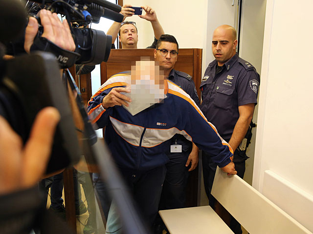 Подозреваемый в похищении и изнасиловании школьницы в Ашкелонском суде. 10 декабря 2014 года