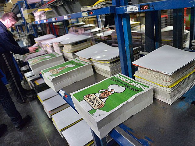 Новый выпуск сатирического журнала Charlie Hebdo, 14 января 2015 года 