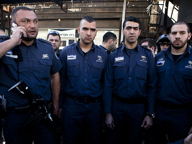 Отряд подразделения "Нахшон" управления тюрем на месте теракта в Тель-Авиве. 21 января 2015 года