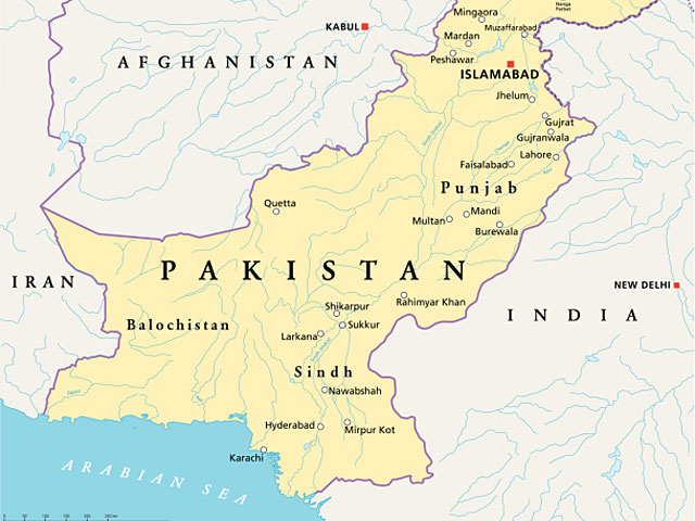 Террористы взорвали опоры ЛЭП: 80% территории Пакистана погрузилось во тьму  