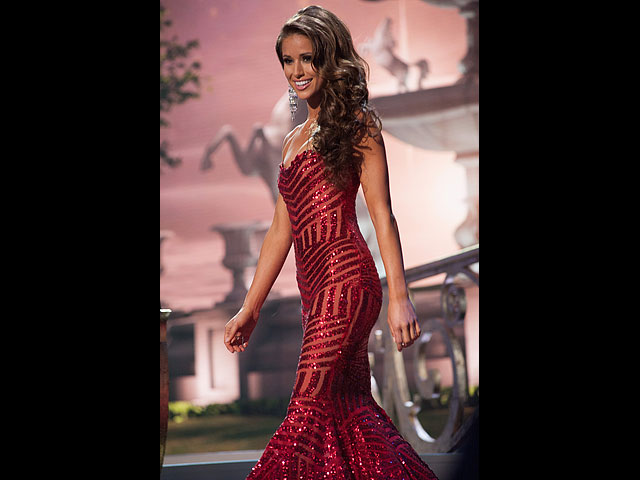 Ниа Санчес (США) в финале конкурса "Мисс Вселенная 2014"