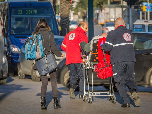 На месте теракта в Тель-Авиве. 21 января 2015 года  