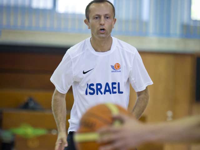 После поражения в полуфинале Кубка Израиля Дан Шамир ушел в отставку