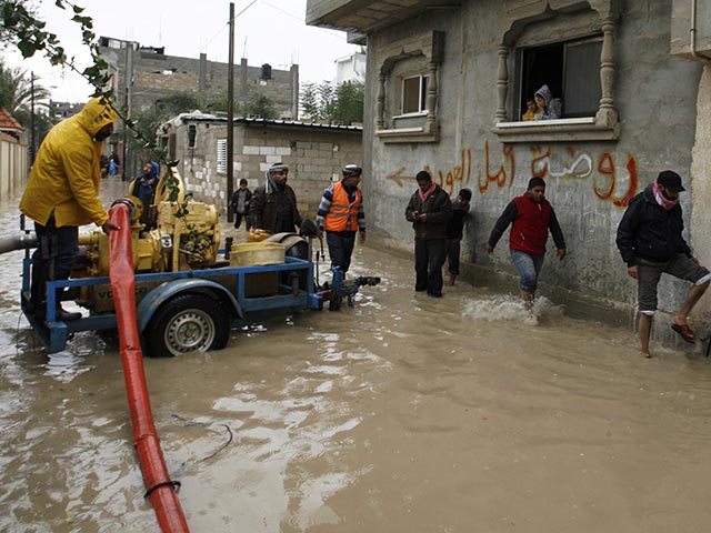 Израиль отверг обвинения в затоплении Газы: на юге нет плотин   