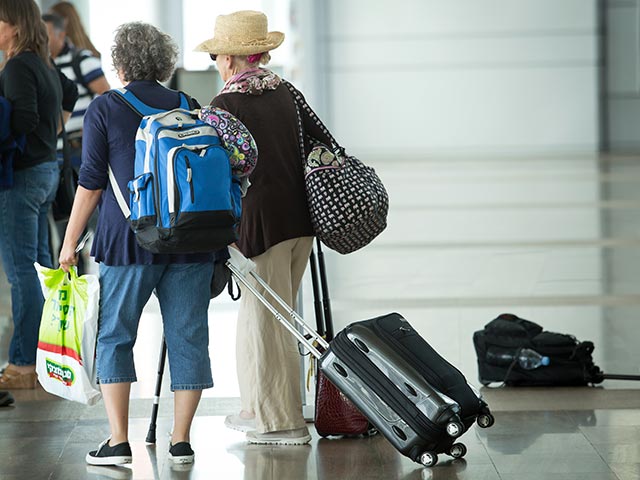 СМИ: в аэропорту Бен-Гурион установят камеры хранения багажа  