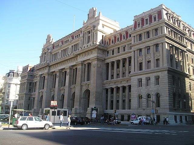 Аргентина рассекретила все документы по теракту в Еврейском центре в 1994 году