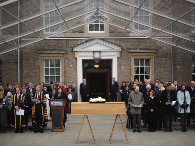 Захоронение останков короля Ричарда III. Лестер, 22 марта 2015 года  