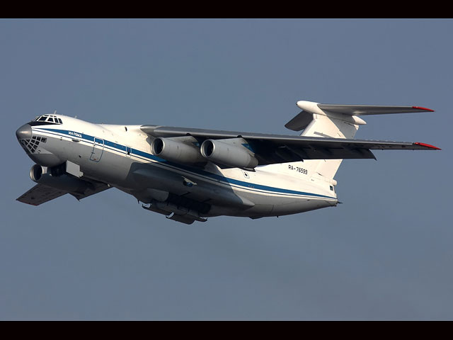 Российские самолеты эвакуировали из Йемена около трехсот человек