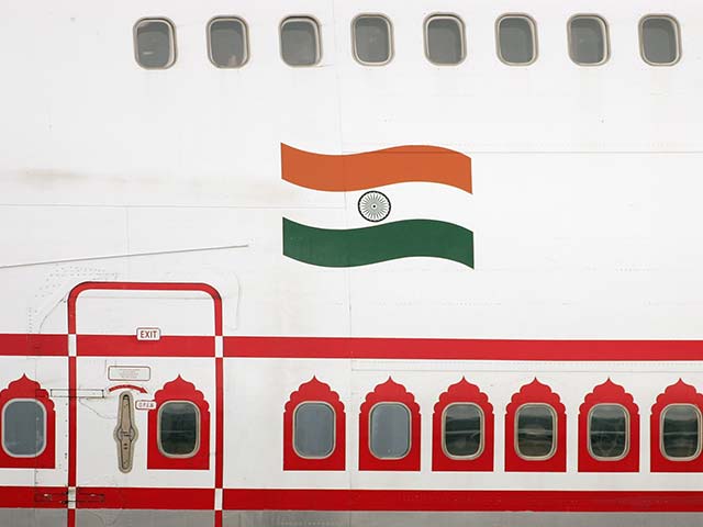 Второй пилот рейса Air India избил командира экипажа  