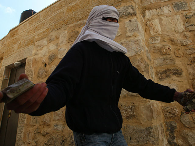 "Каменная атака" в Иерусалиме, ранен мужчина  