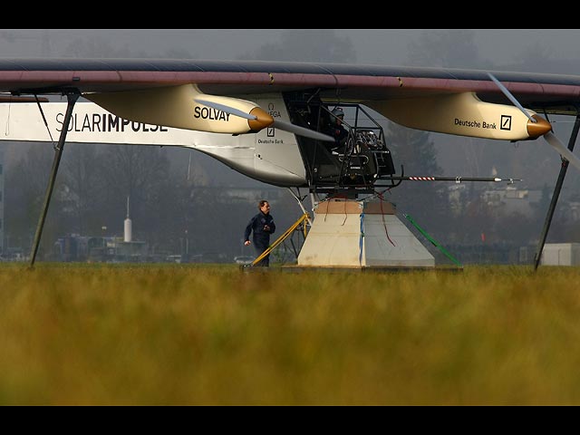 Самолет Solar Impulse