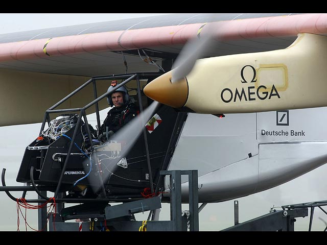 Самолет Solar Impulse