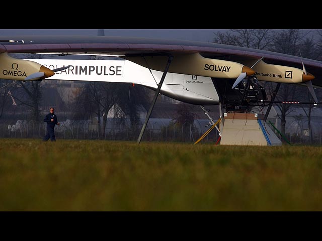 Самолет Solar Impulse