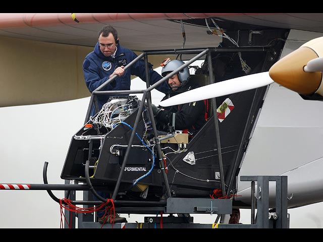 Самолет Solar Impulse