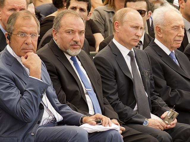 В июне 2012 года Владимир Путин посещал Израиль и принимал участие в открытии памятника воинам Красной армии в Нетании
