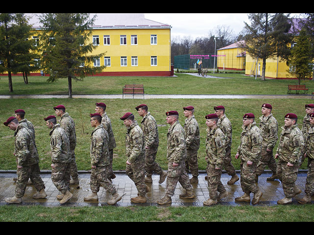 Американские военспецы в Яворове: начинается обучение Национальной гвардии Украины