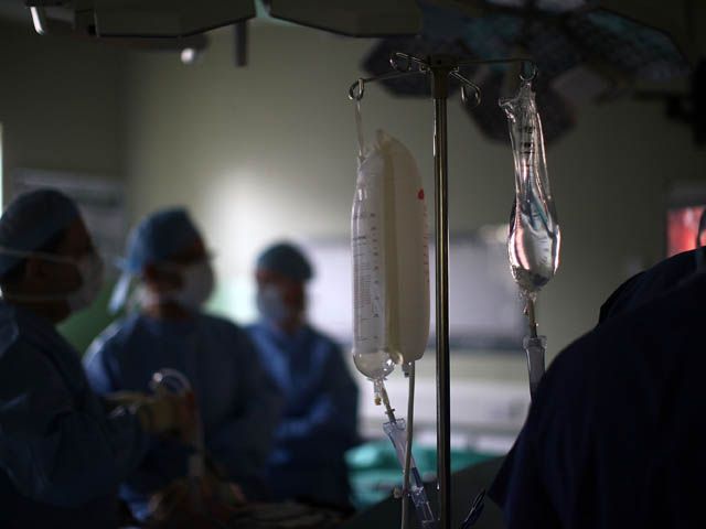 Прецедент: суд ЮАР оправдал врача, помогавшего больному уйти из жизни  