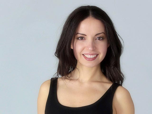 Участница конкурса Miss Russian San Francisco 2015 Лиан Таран