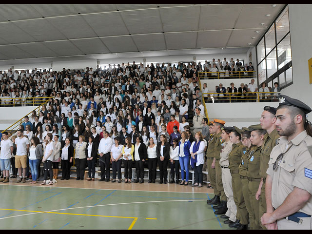 В школе имени Иоанны Жаботинской прошла церемония памяти солдат, погибших в войнах