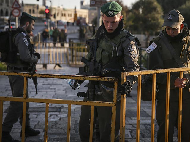 Подозрение на автомобильный теракт в Иерусалиме, ранены двое полицейских  