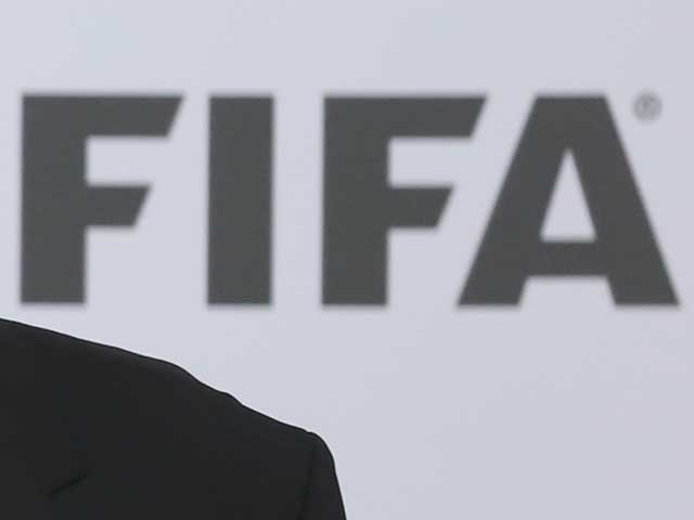 Один из бывших руководителей английского футбола защищает Израиль в ФИФА