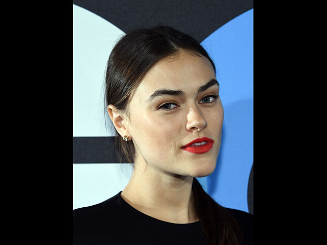 Мила Далбесио (Myla Dalbesio)