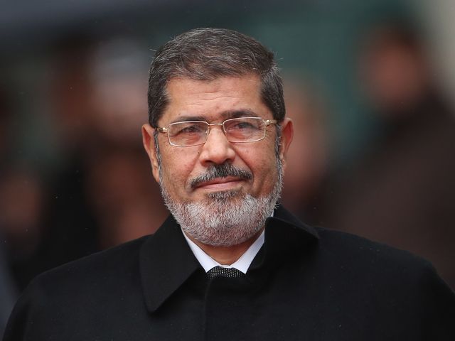 Утверждение смертного приговора Мурси отложено до 16 июня  