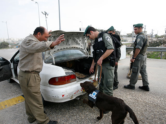 В Эйлате задержана жительница Шхема, прятавшаяся в автомобиле   (иллюстрация)