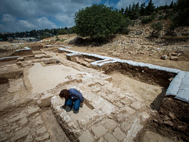 Руины постоялого двора, стоявшего на античной дороге из прибрежной низменности в Иерусалим