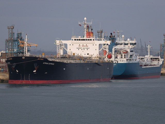 У берегов Малайзии исчез танкер Orkim Harmony, перевозивший 6.000 тонн топлива (иллюстрация)