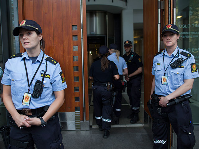 Сотрудники норвежской полиции