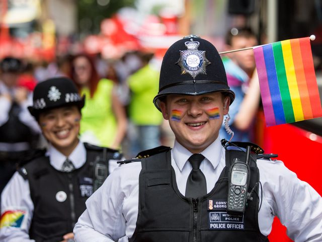 Парад гордости в Лондоне 27 июня 2015 года проходил при повышенных мерах безопасности