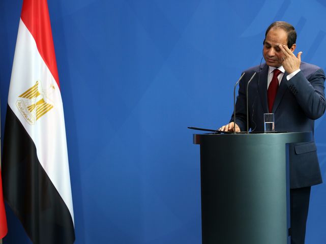 Президент Египта посетил северный район Синайского полуострова