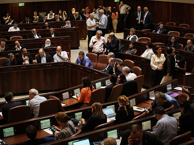 Коалиция впервые проиграла голосование в Кнессете  