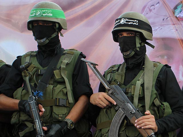 Парад "Бригад Изаддина аль-Касама" в Газе. 13 июля 2015 года