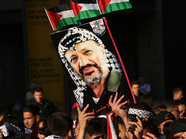 Палестинцы продолжат расследование "отравления" Арафата    