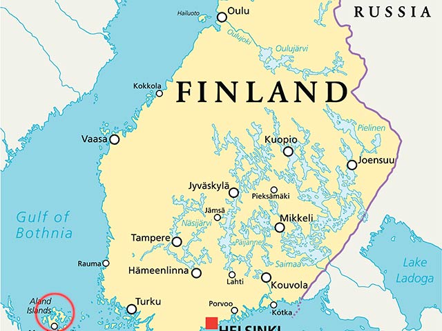 Финляндия готовится защищать Аландские острова от "зеленых человечков" из России
