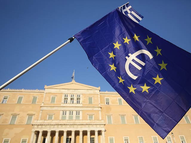 Афинская биржа возобновила торги после пяти недель простоя  