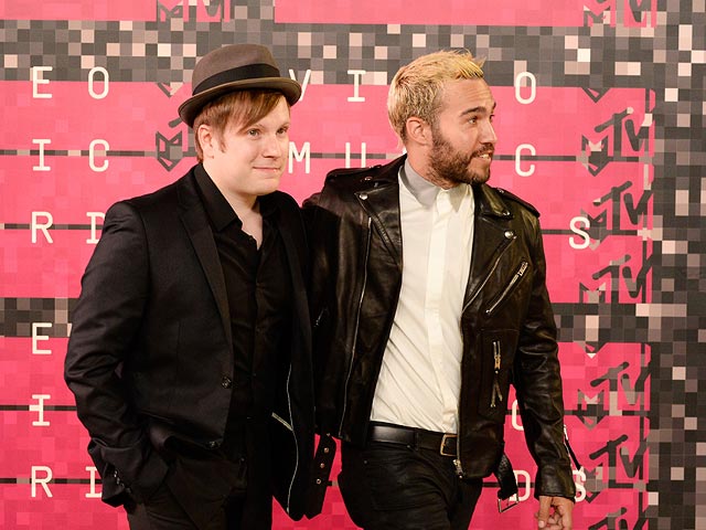 Fall Out Boy на церемонии награждения MTV Music Video Awards 2015